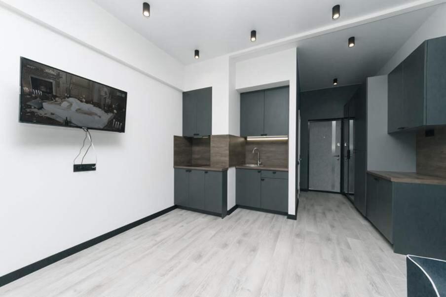 Hotrent City Kyiv Exterior photo