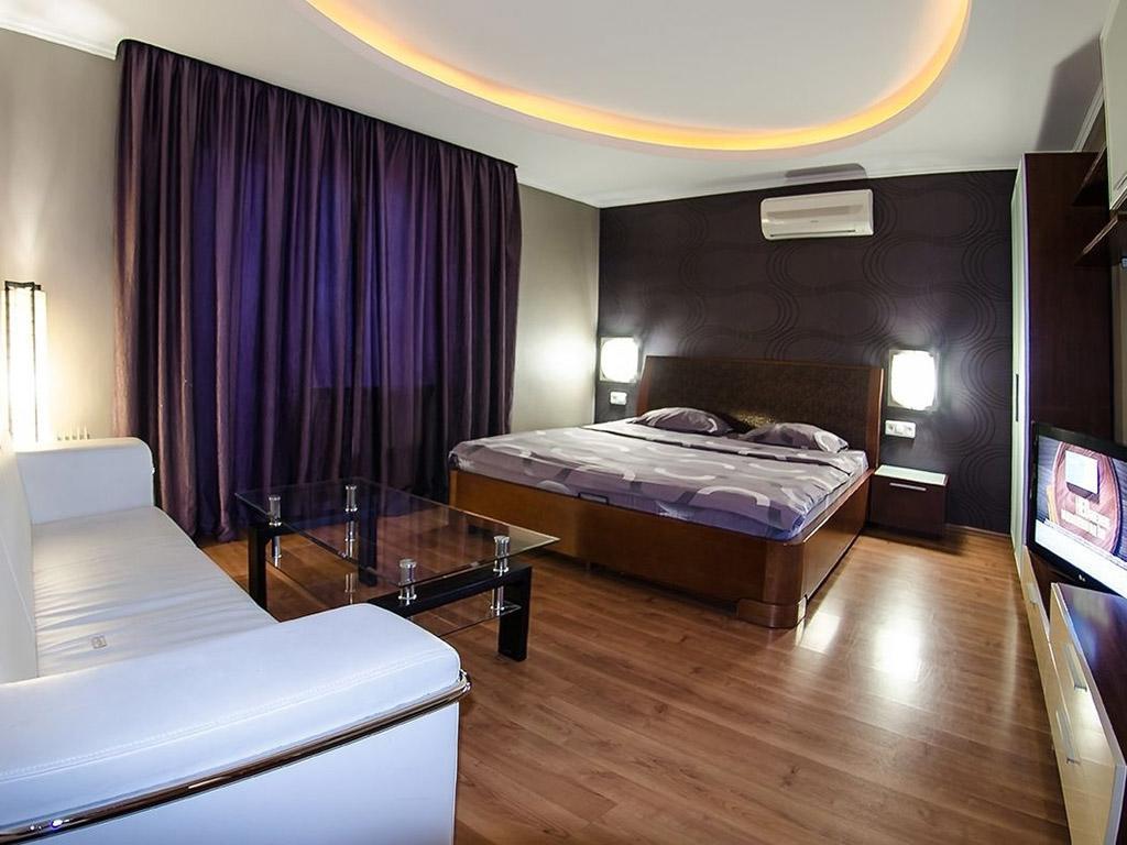 Hotrent City Kyiv Exterior photo